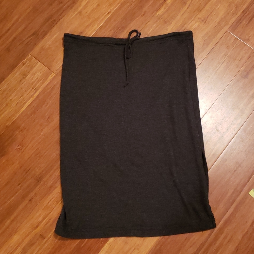 Dark gray pencil skirt - Small